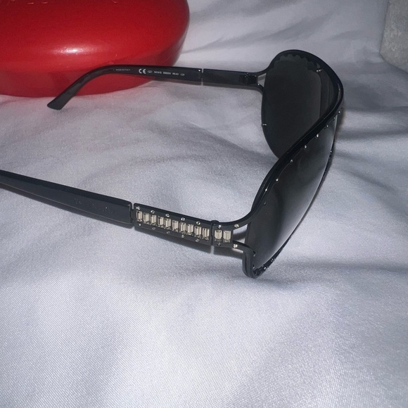 AUTHENTIC VALENTINO Black STUDDED W RHINESTONE SIDES. W case, worn once - Picture 8 of 10